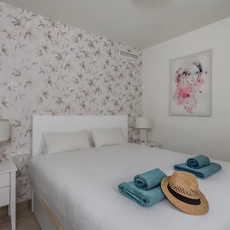 Lica Infinity Collection - Maranta Apartman *